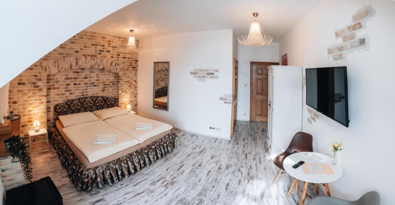 Kastely Grof Zichy Hotel Haniska Buitenkant foto